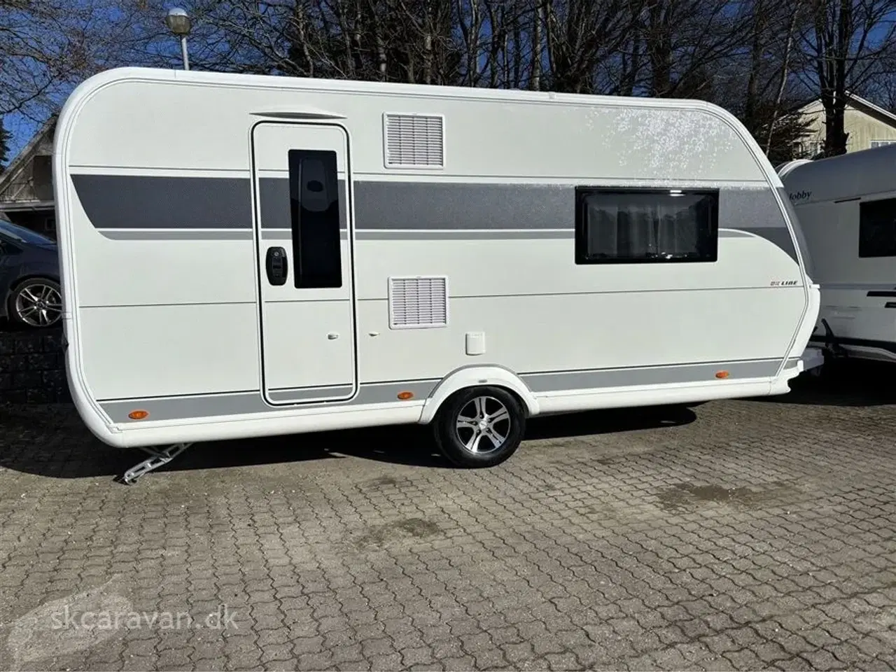 Billede 2 - 2026 - Hobby De Luxe 460 SFf   Kamapagne vogn med meget udstyr