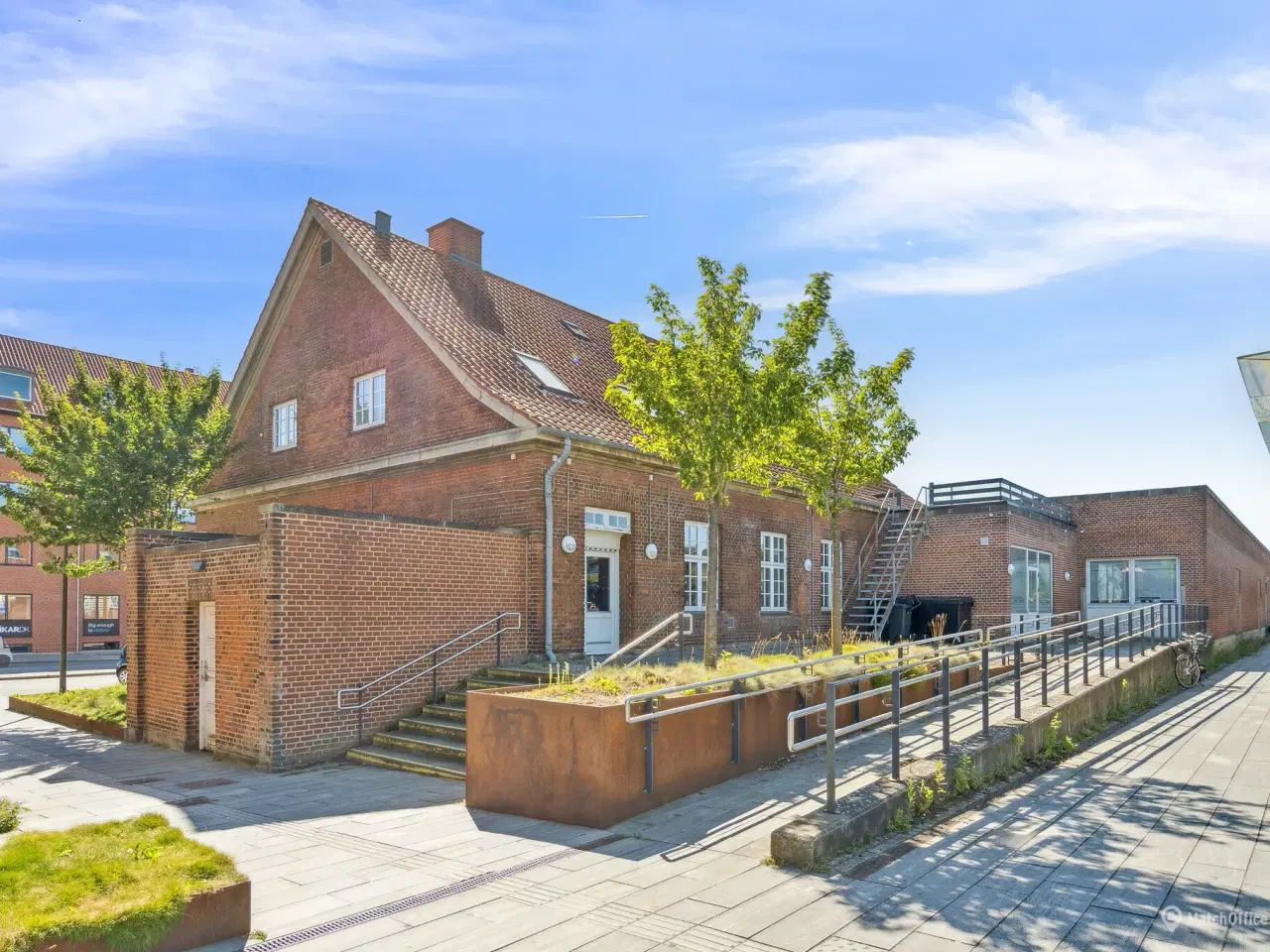 Billede 19 - Velbeliggende erhvervslejemål – ideelt til kontor med lager