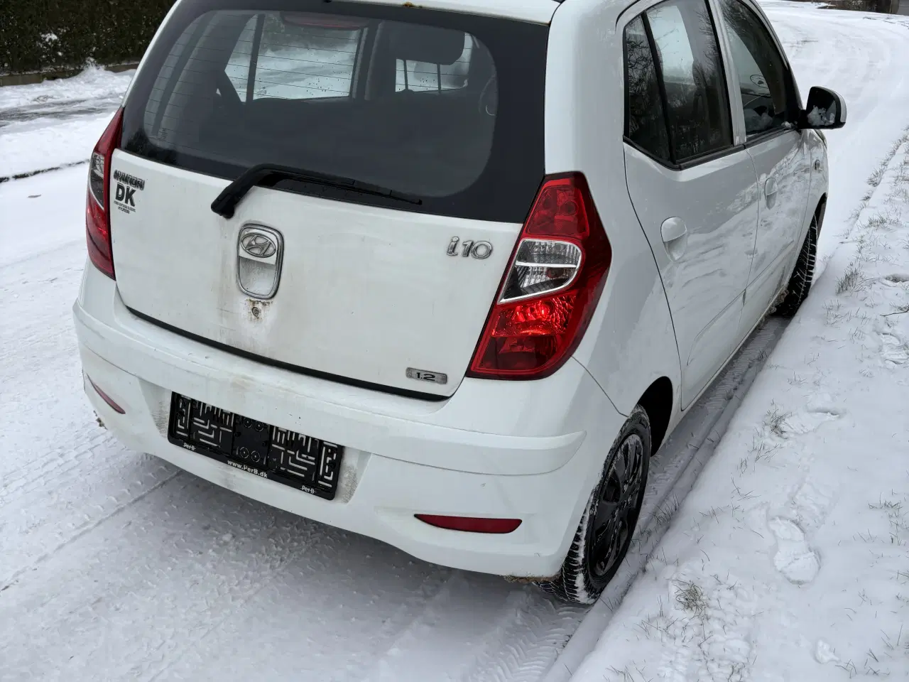 Billede 3 - Hyundai I10 1,2 fra 2012. Kørt 261.000km. Helårsdæ