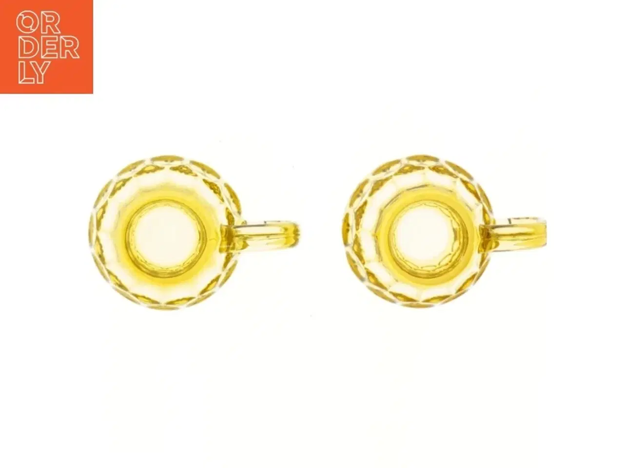 Billede 3 - Retro ølkrus i gult glas (str. 2 stk Ø 8,5 cm højde 9 cm)