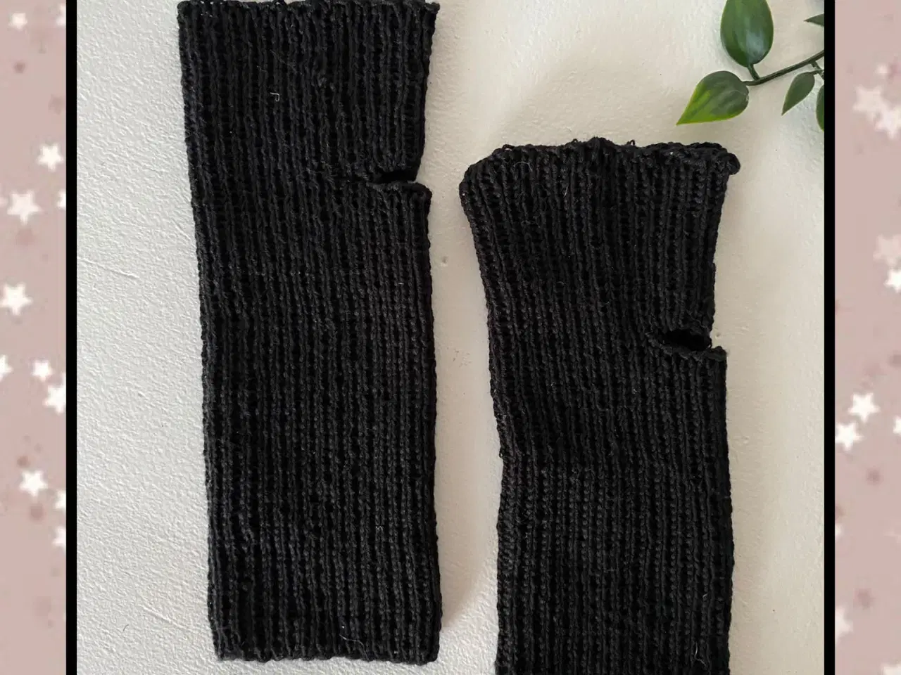 Billede 4 - Hjemmestrikkede håndledsvarmere