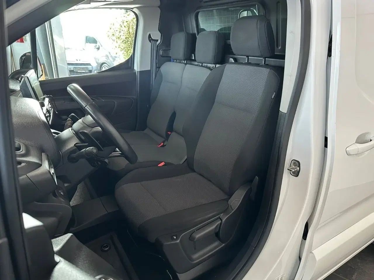 Billede 5 - Citroën Berlingo 1,5 BlueHDi 130 L1 MasterLine EAT8 Van