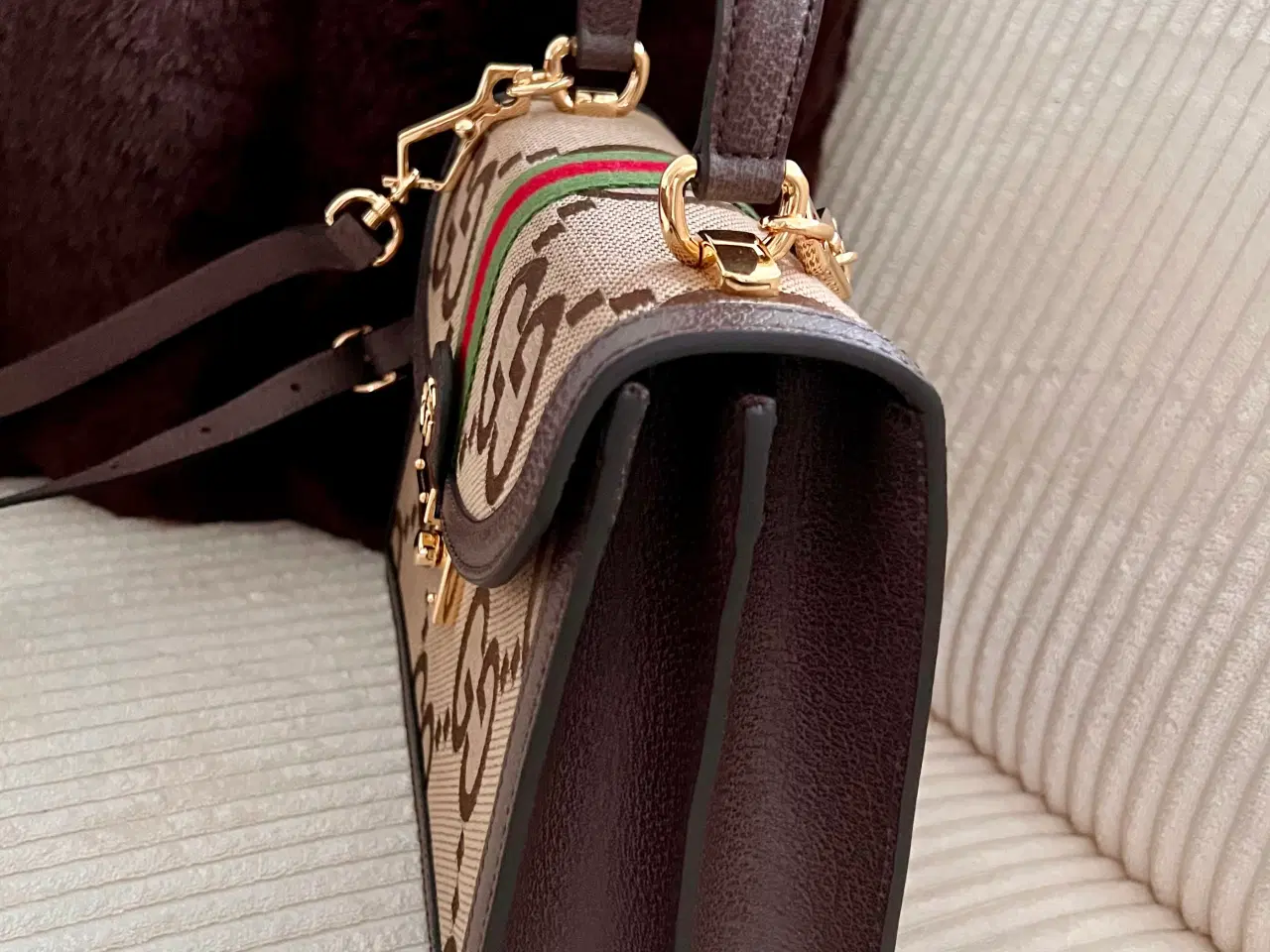 Billede 2 - Flot taske  i meget god kvalitet.