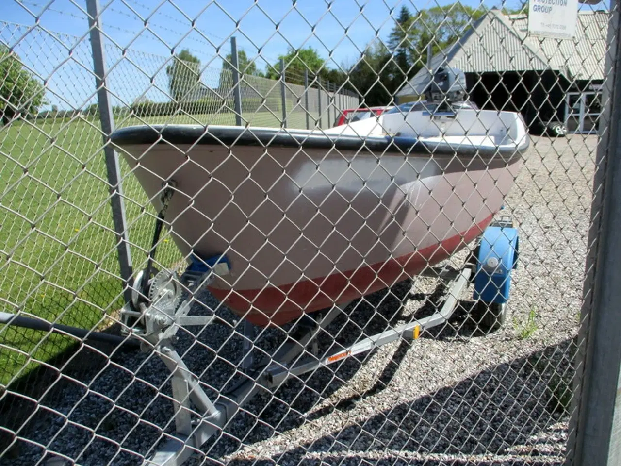 Billede 4 - rednings jolle 14" med 4 hk og ny trailer