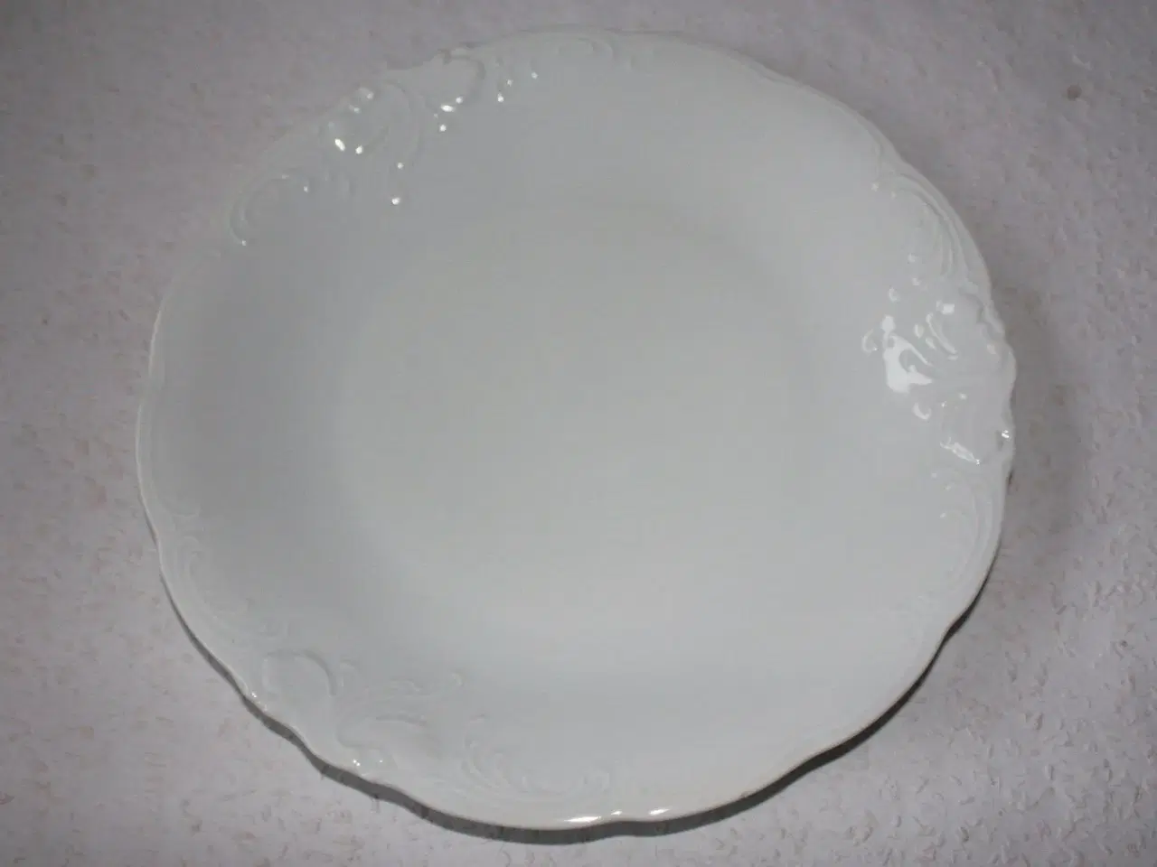 Billede 5 - Hvide tallerkener