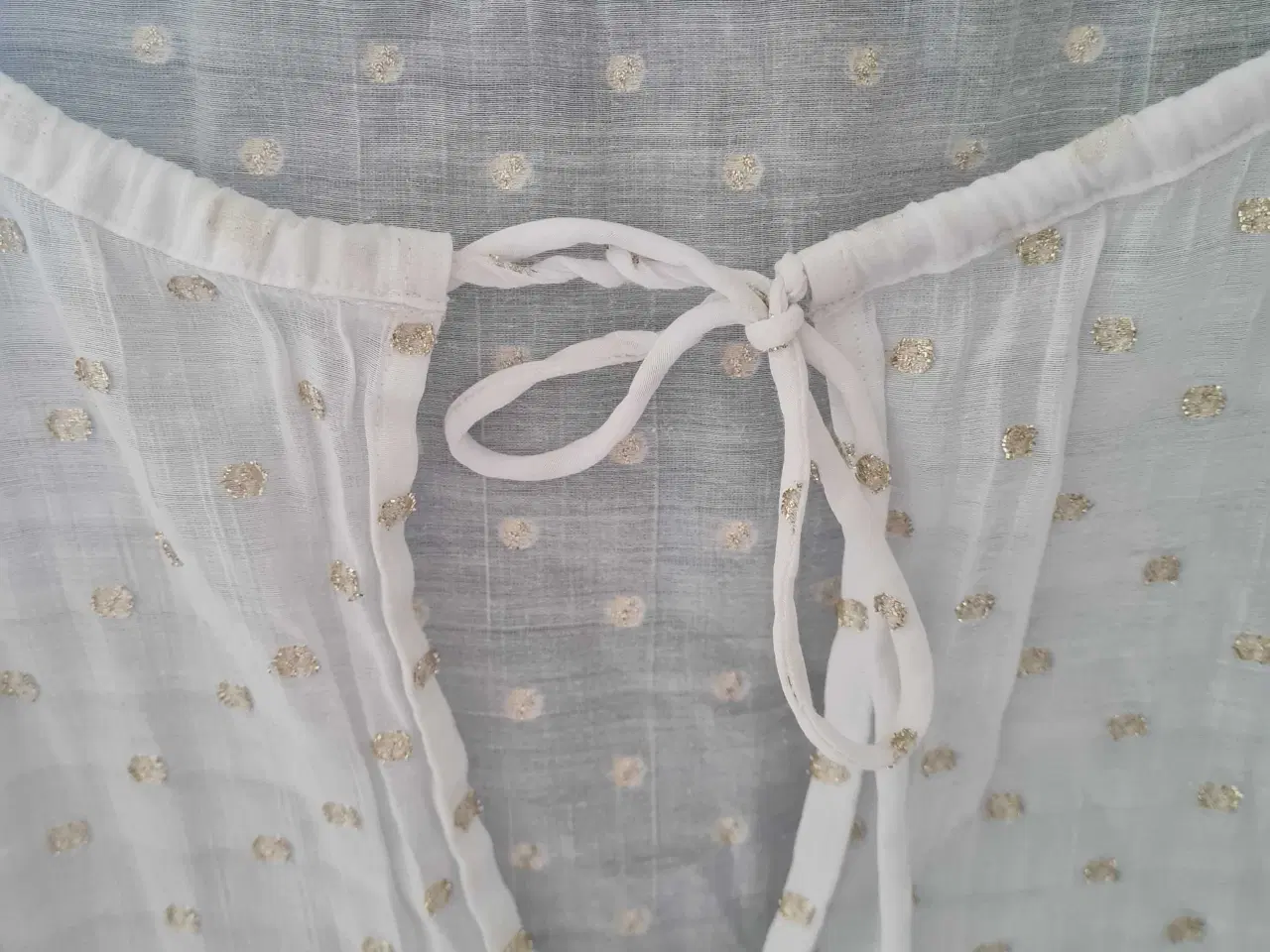 Billede 2 - Tommy Hilfiger let top str 44