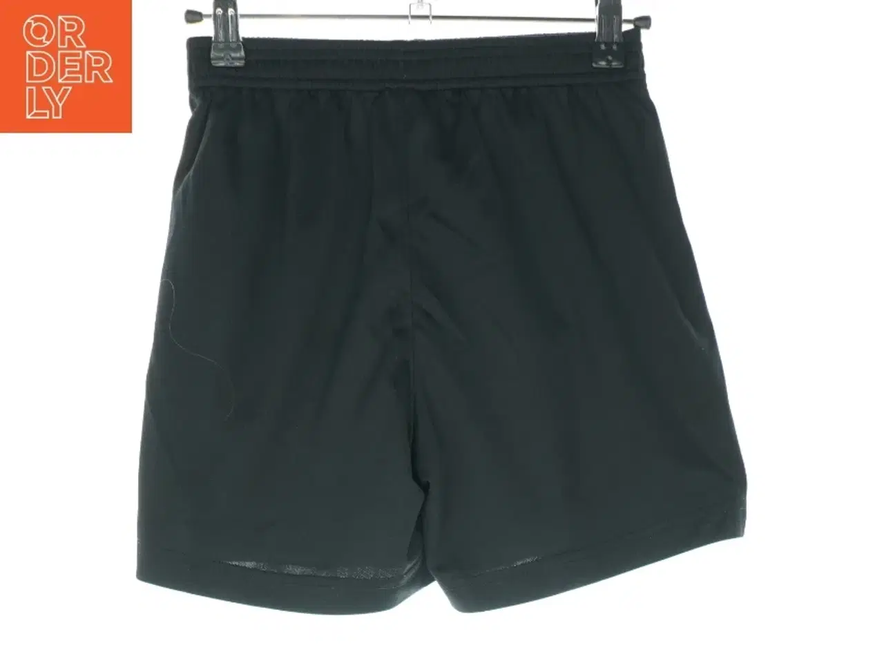 Billede 2 - Shorts (str. 146 cm)