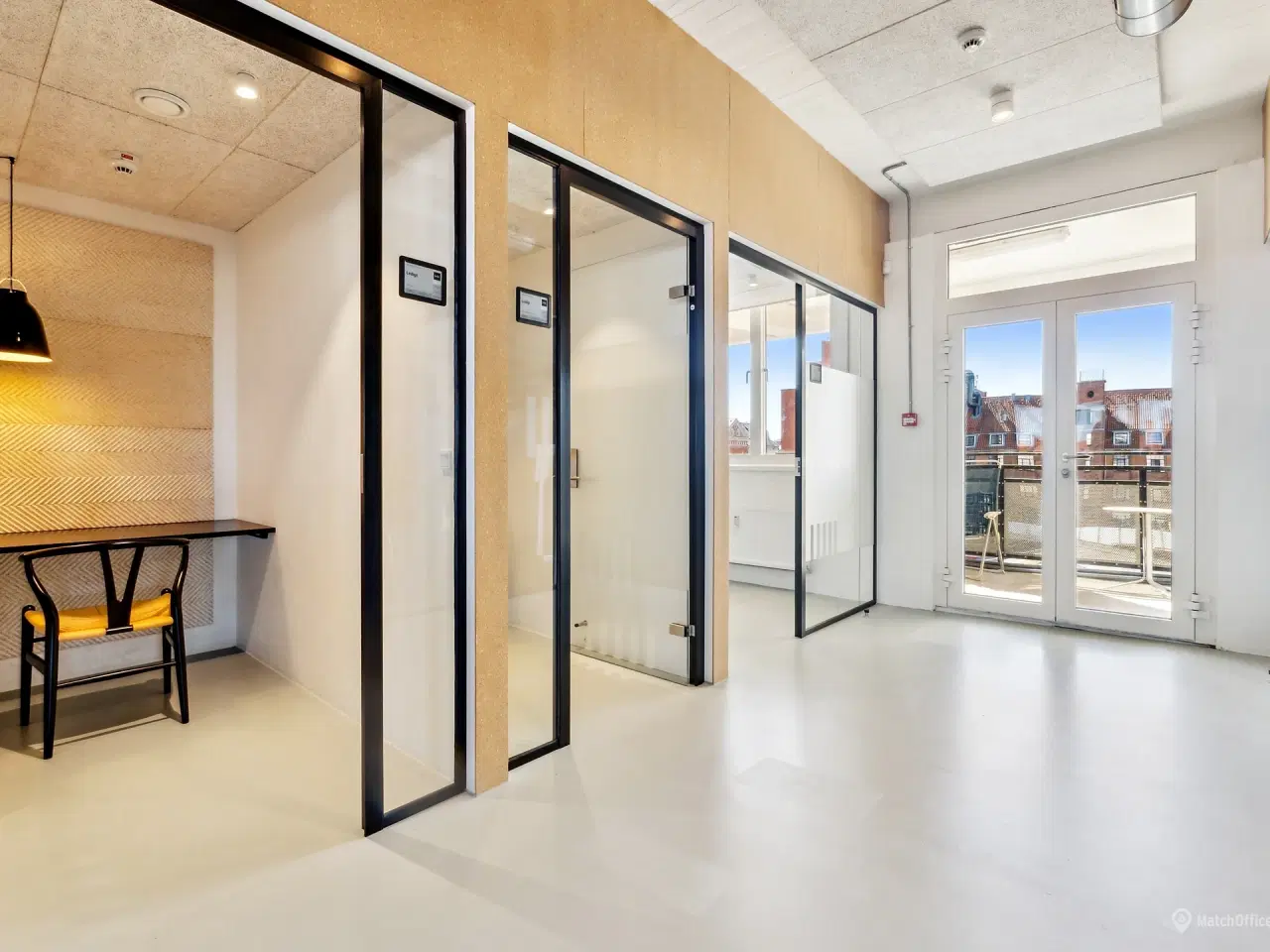 Billede 8 - Nyistandsat kontor på tilgængelig lokation