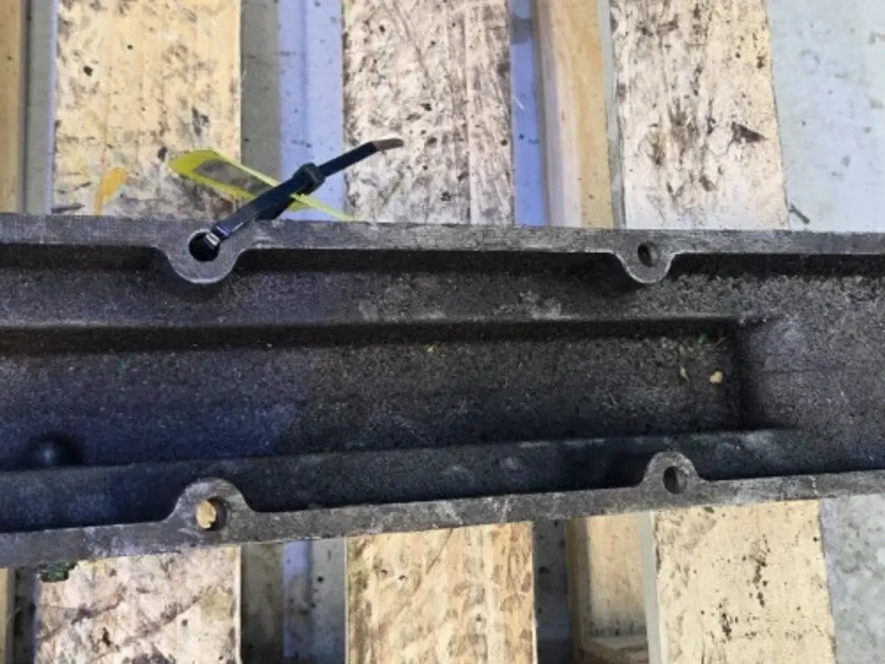 Billede 4 - John Deere 6125HZ001 Dæksel RE62233