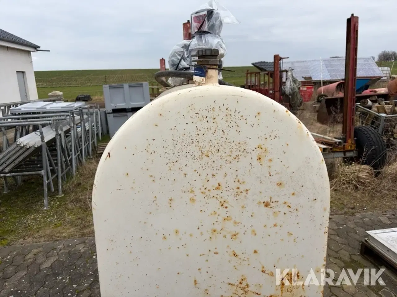 Billede 12 - Olietank 1200L 1 styk