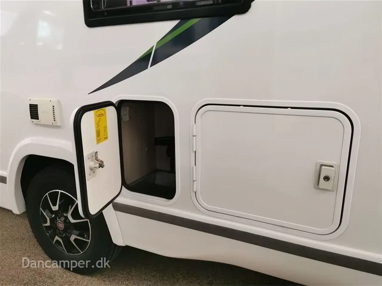 Billede 33 - 2019 - Chausson Special Edition 757   KOMMISSIONSBIL!  Med lave enkeltsenge, god pladsudnyttelse, solcelle, 2 bodelsbatterier, markise