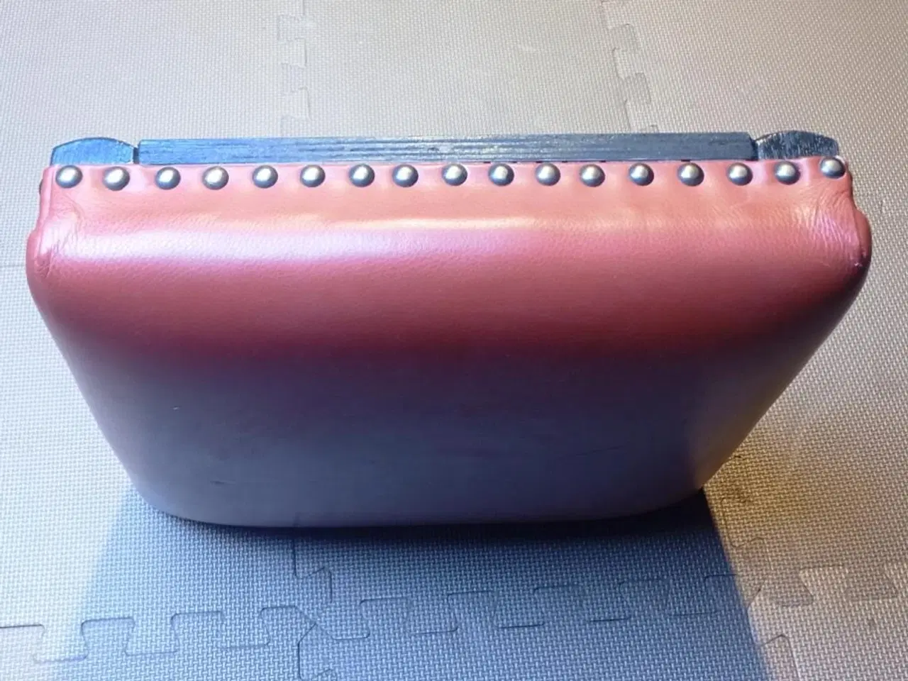 Billede 1 - Sælger sparkepude, trainingspude.