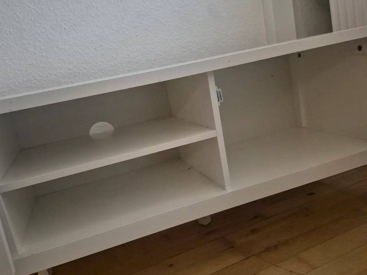 Billede 3 - Tv bord