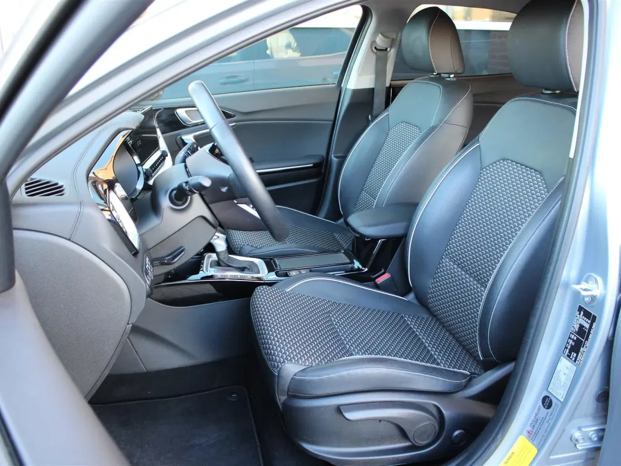 Billede 2 - Kia XCeed 1,6 GDI  Plugin-hybrid Upgrade DCT 141HK 5d 6g Aut.