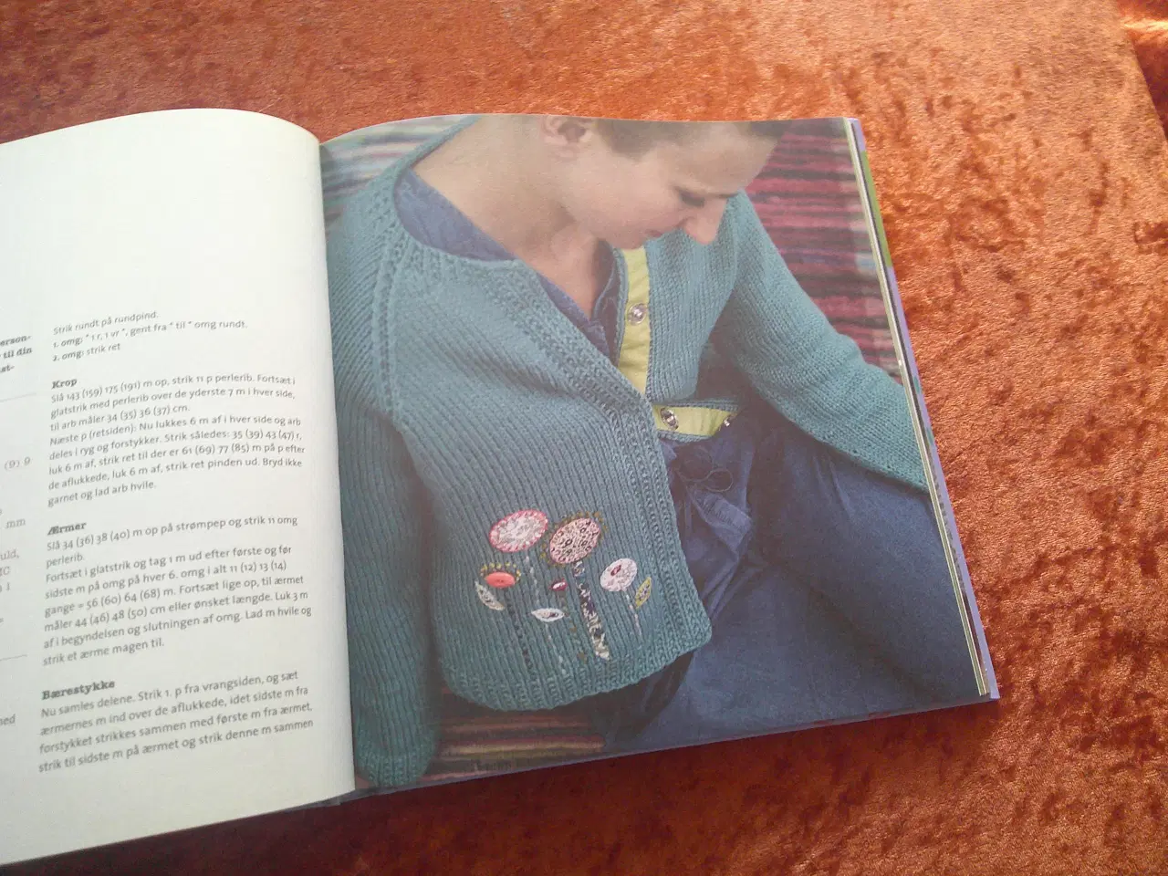 Billede 2 - Strikket & hæklet homemade, Rachel Søgaard m.fl.
