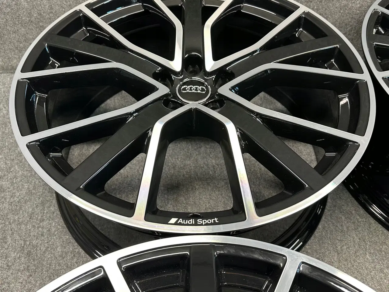 Billede 3 - ALUFÆLGE AUDI A7 C8 4K8 21"