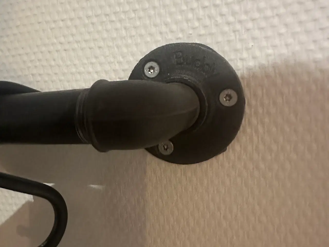 Billede 3 - Rustik sort knagerække