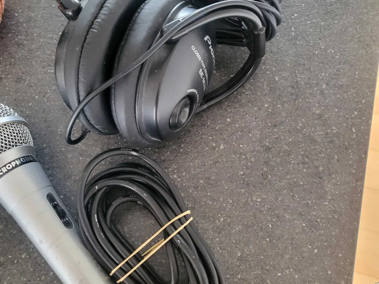 Billede 1 - Høre telefon/mikrofon