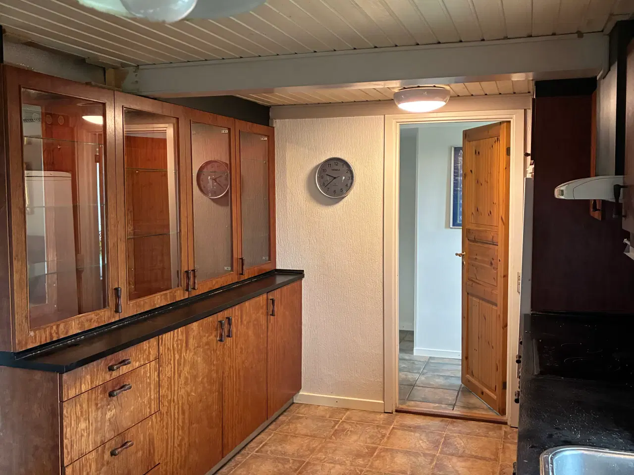 Billede 6 - Køkkenelementer og vitrineskab