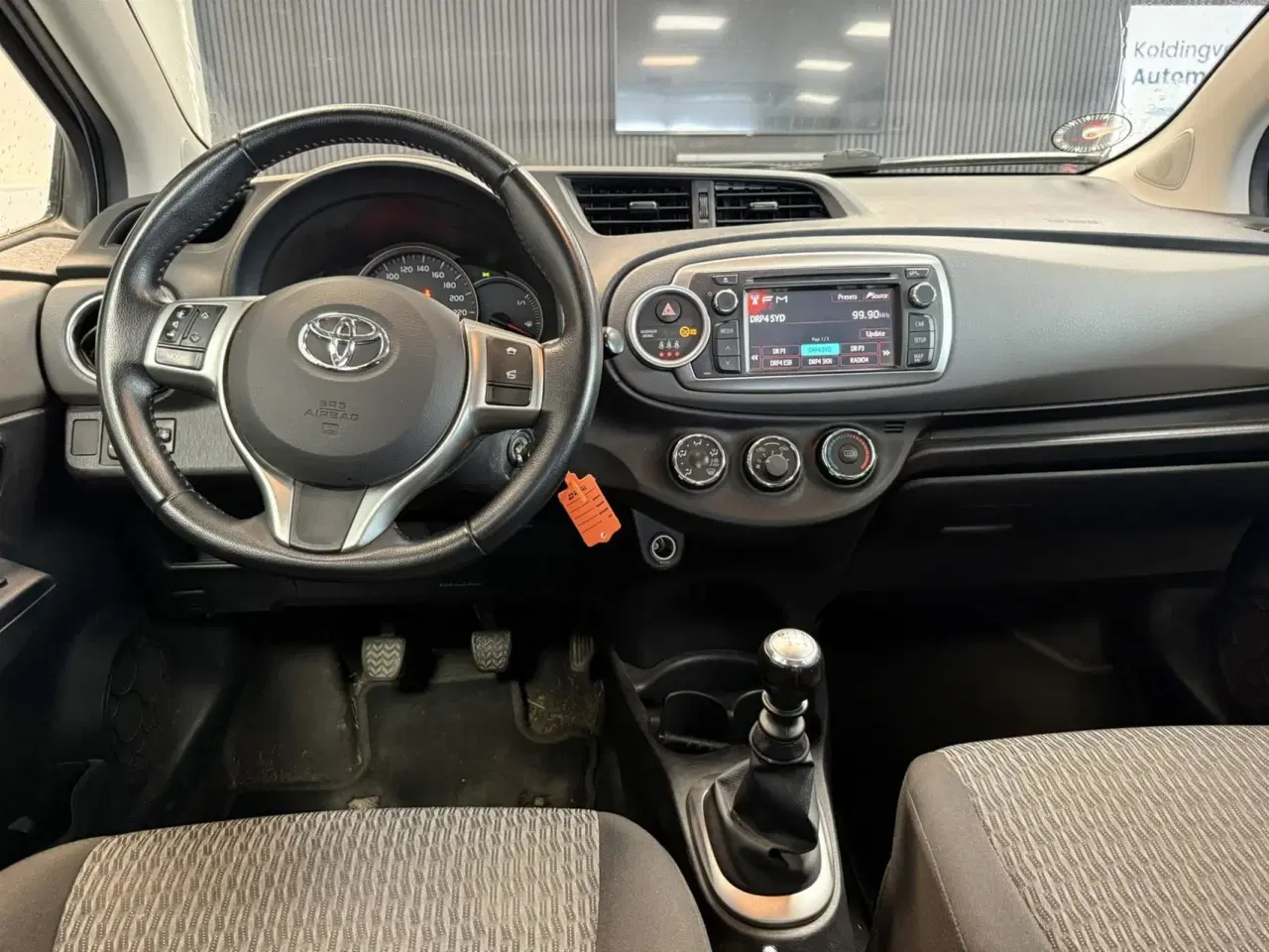 Billede 4 - Toyota Yaris 1,3 VVT-I T2 Touch 100HK 5d 6g