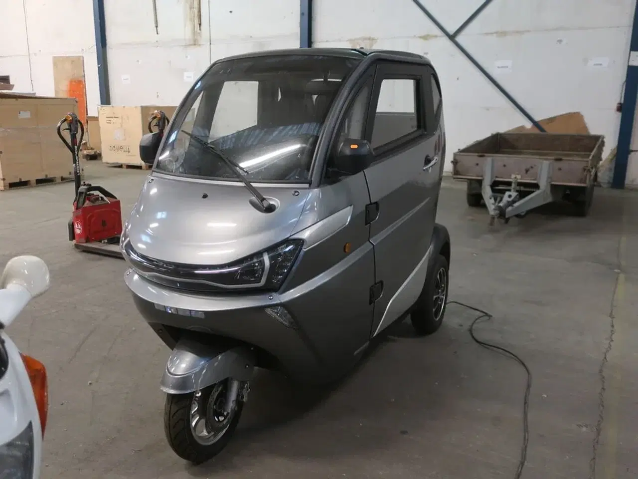 Billede 1 - Kabinescooter J1 Kun 77 km! (Momsfri)