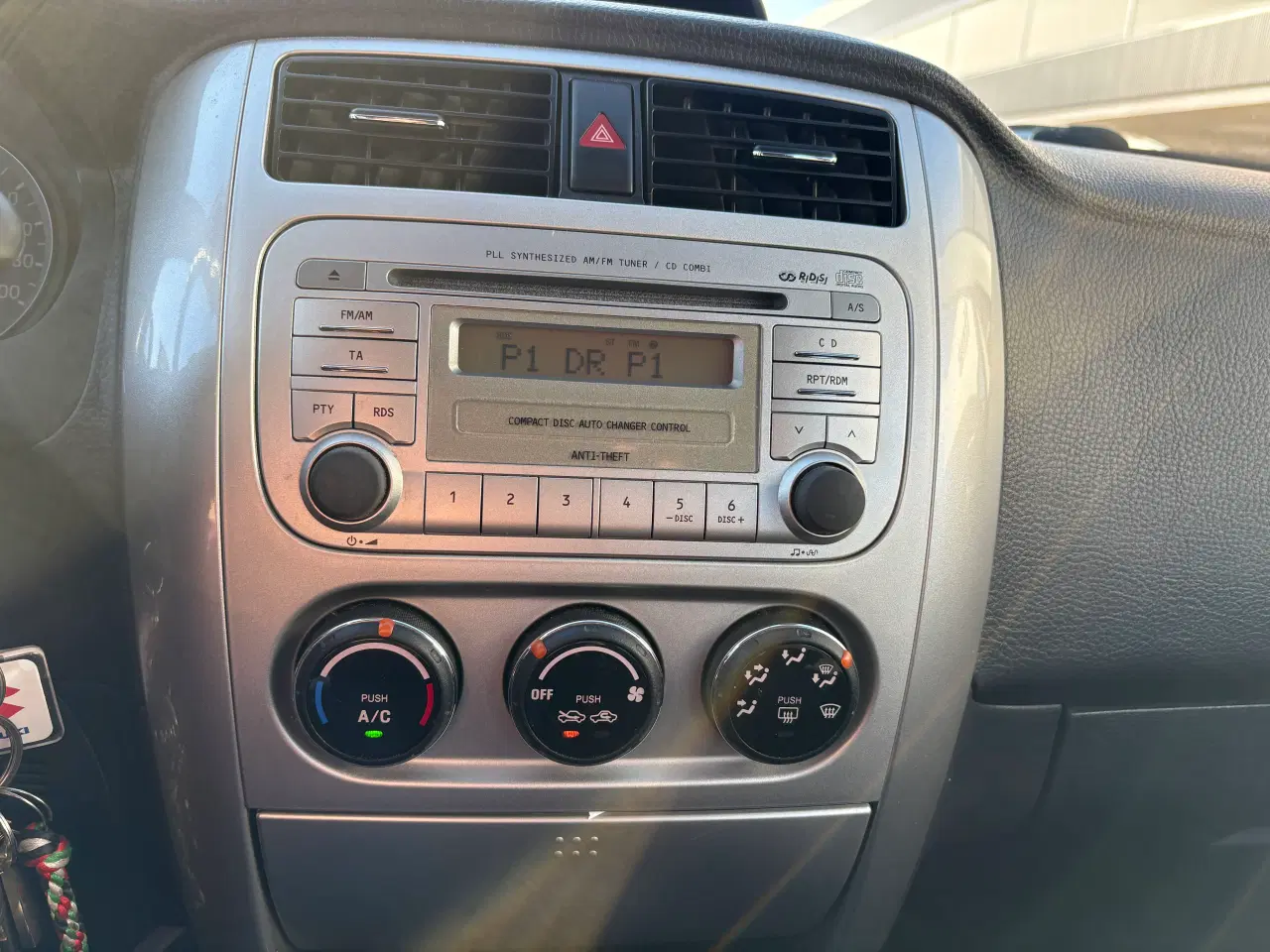 Billede 10 - Flot Suzuki Liana 