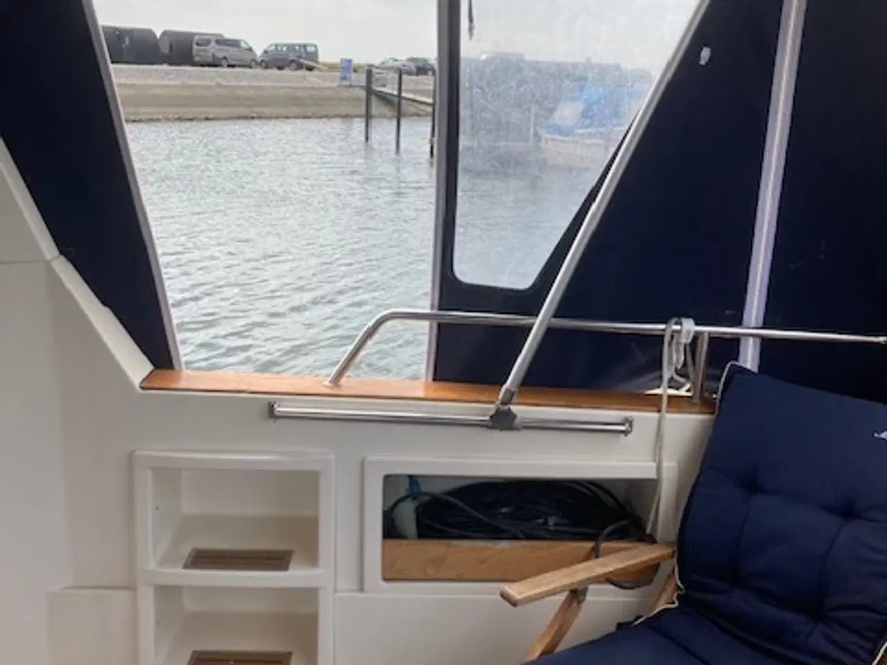 Billede 12 - Nimbus 4000 Motorbåd Med flybridge