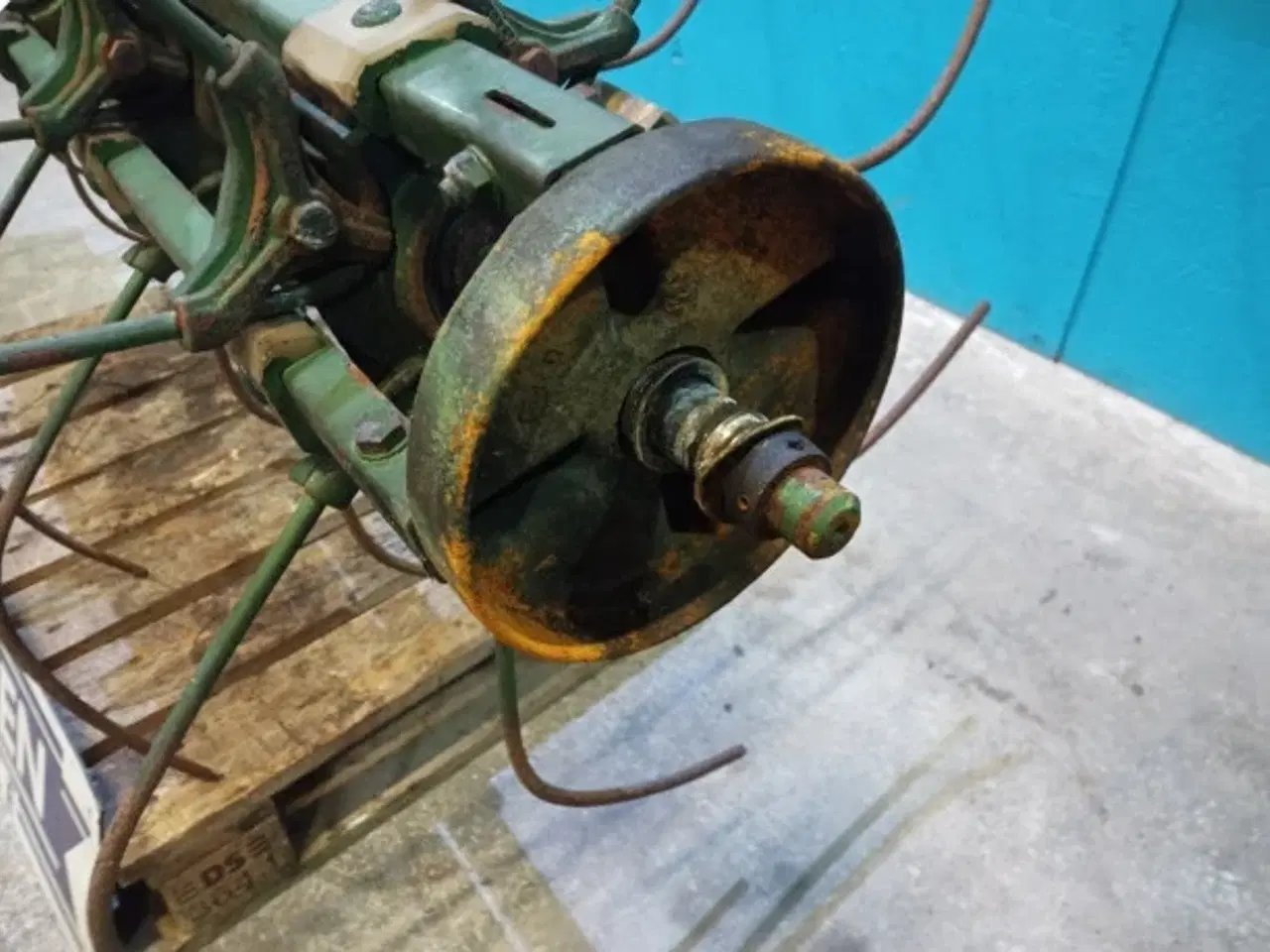 Billede 8 - John Deere 1085 Tværryster