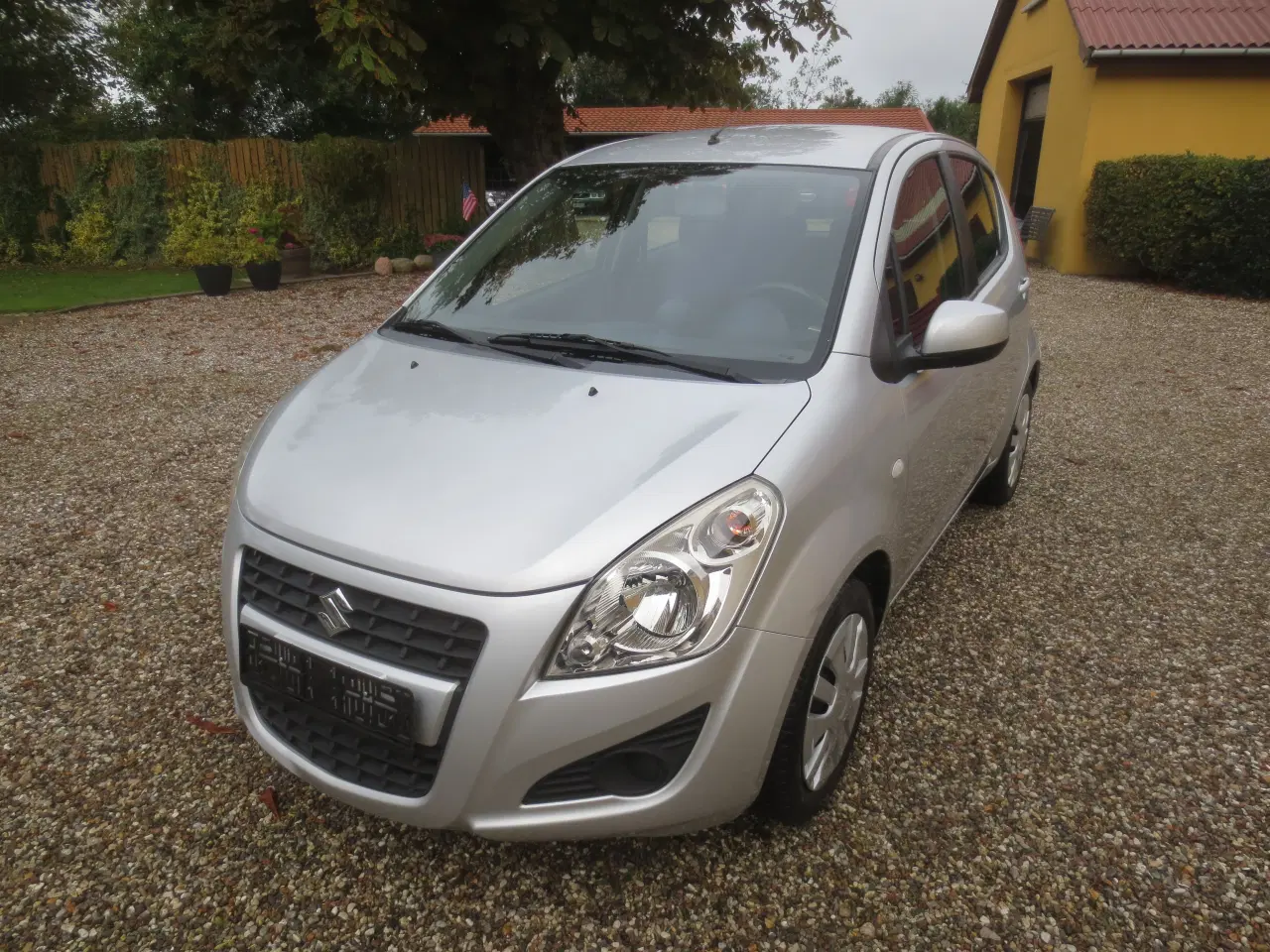 Billede 2 - Suzuki Splash 1.0 i År 14 Km 42000. 
