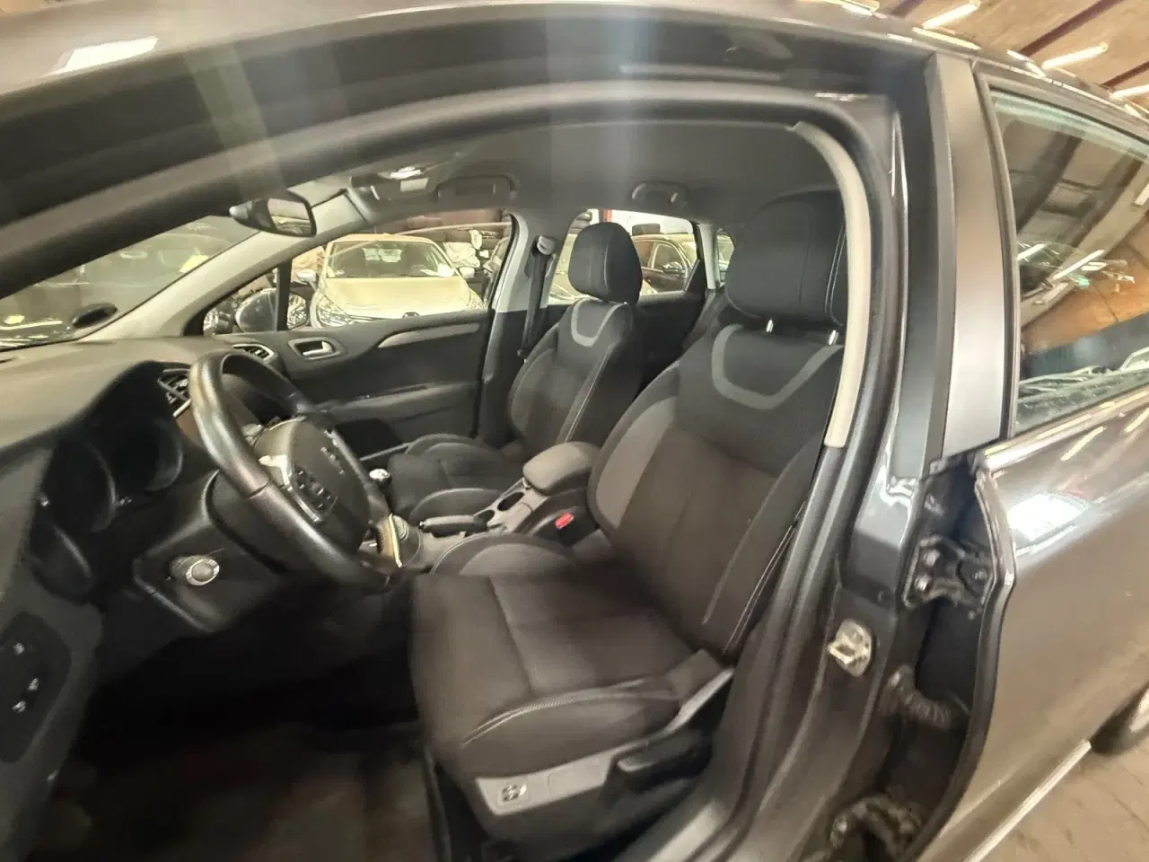 Billede 11 - Citroën C4 1,6 BlueHDi 100 Feel Complet