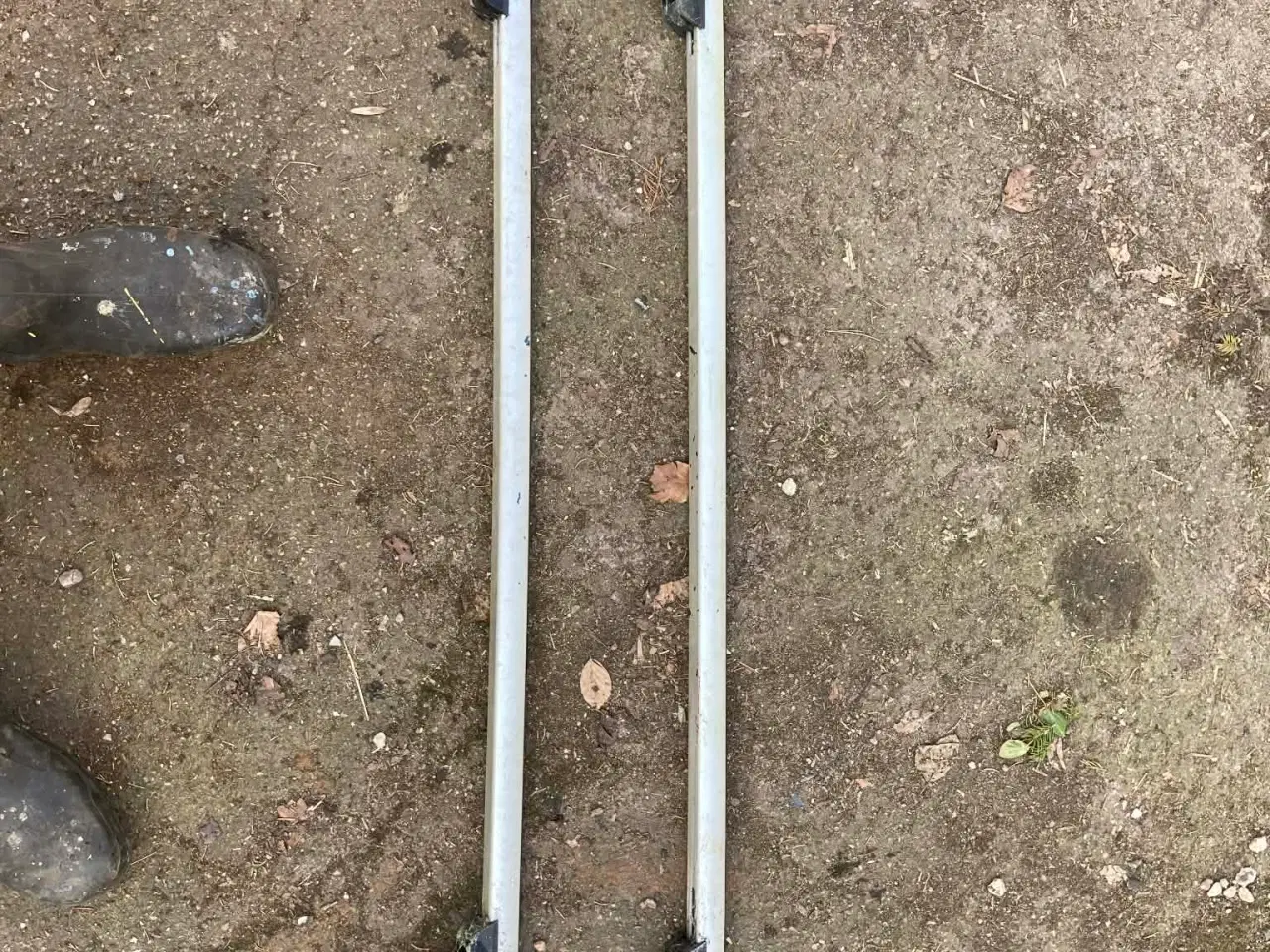 Billede 1 - 126 cm bred tagbøjler 2 stk 