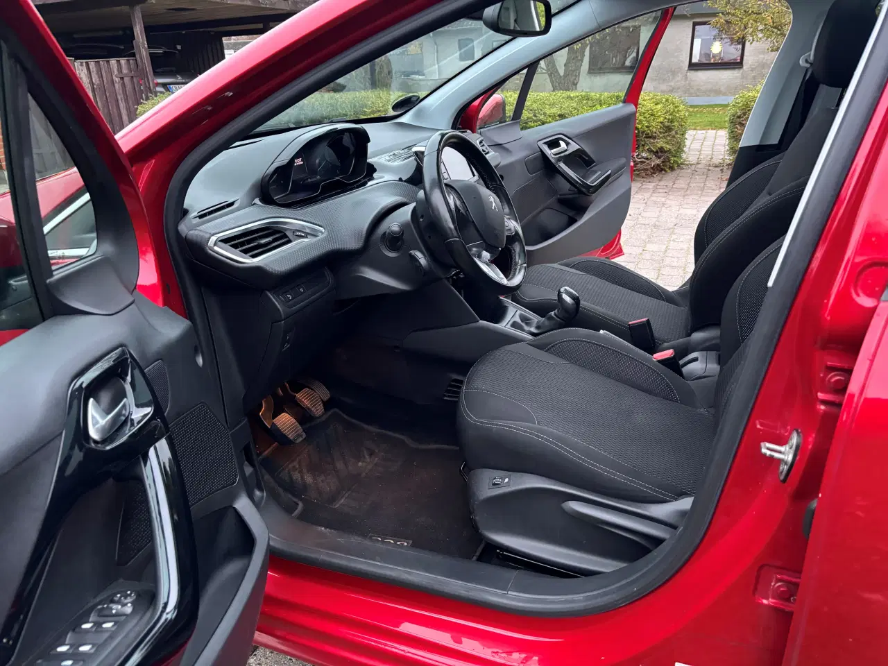 Billede 7 - Peugeot 208 1,5 BlueHDi Infinity Sky