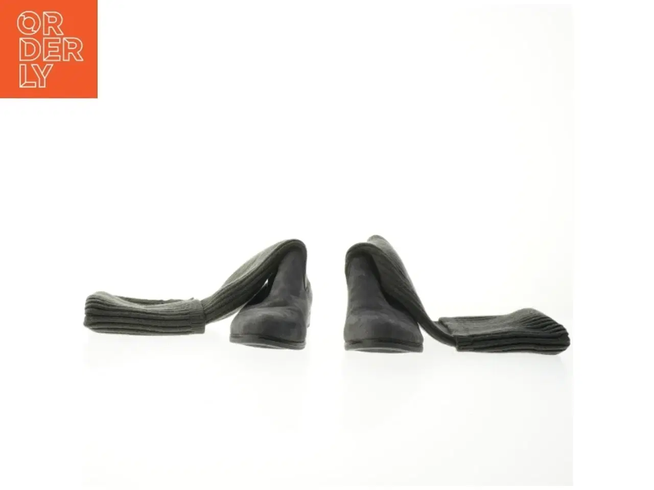 Billede 3 - Grå støvler med strik (str. 41 )