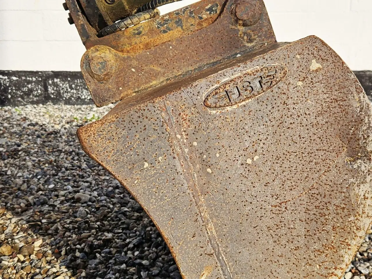 Billede 11 - Hitachi ZX27-3 / powertilt og skovlsæt / årgang 2013