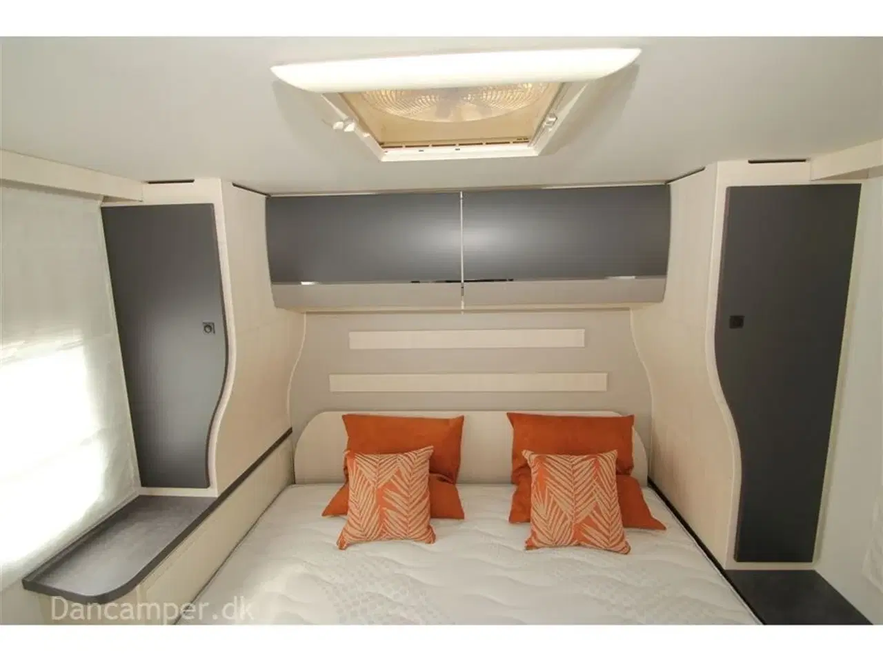 Billede 11 - 2025 - Chausson 788 Titanium ULTIMATE   Fabriksny Chausson 788 Titanium Ultimate, med queens bed og meget udstyr