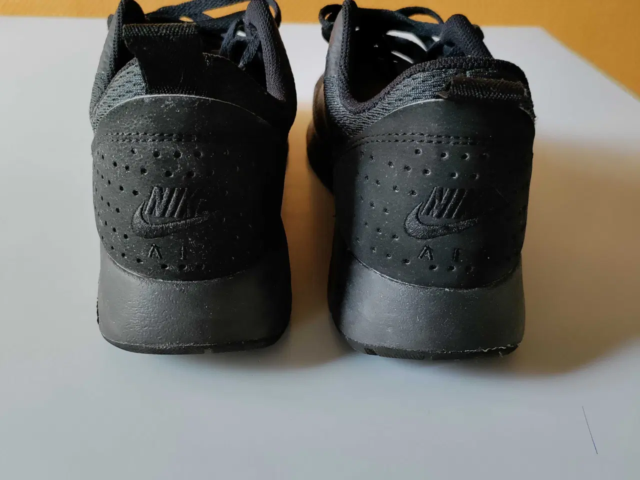 Billede 5 - Nike str 43 /US 9,5 fejler intet