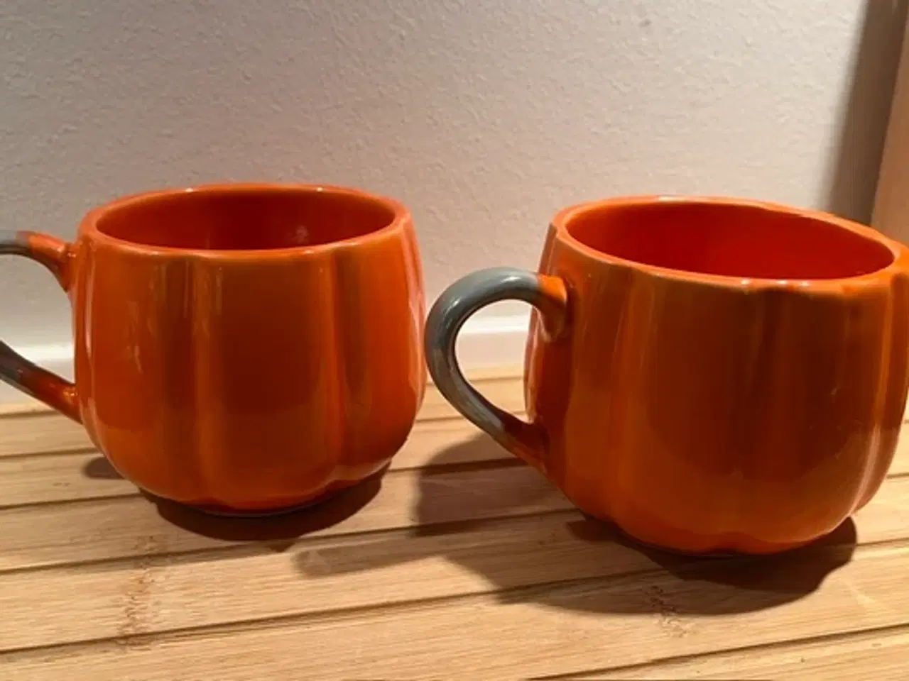 Billede 3 - Unikke Græskarkrus med Perlemorsfinish på hanken