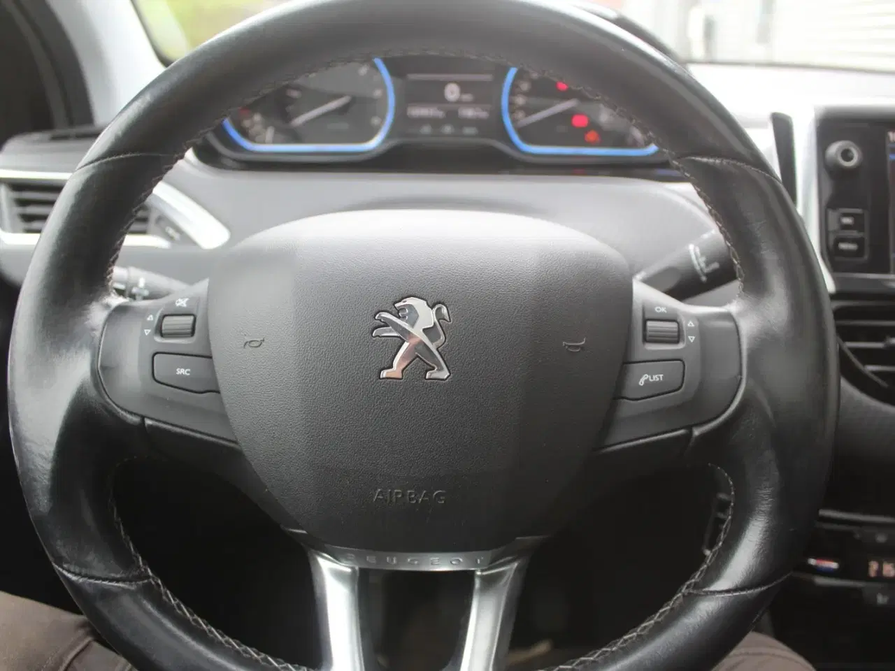 Billede 13 - Peugeot 2008 1,6 BlueHDi 100 Allure Sky