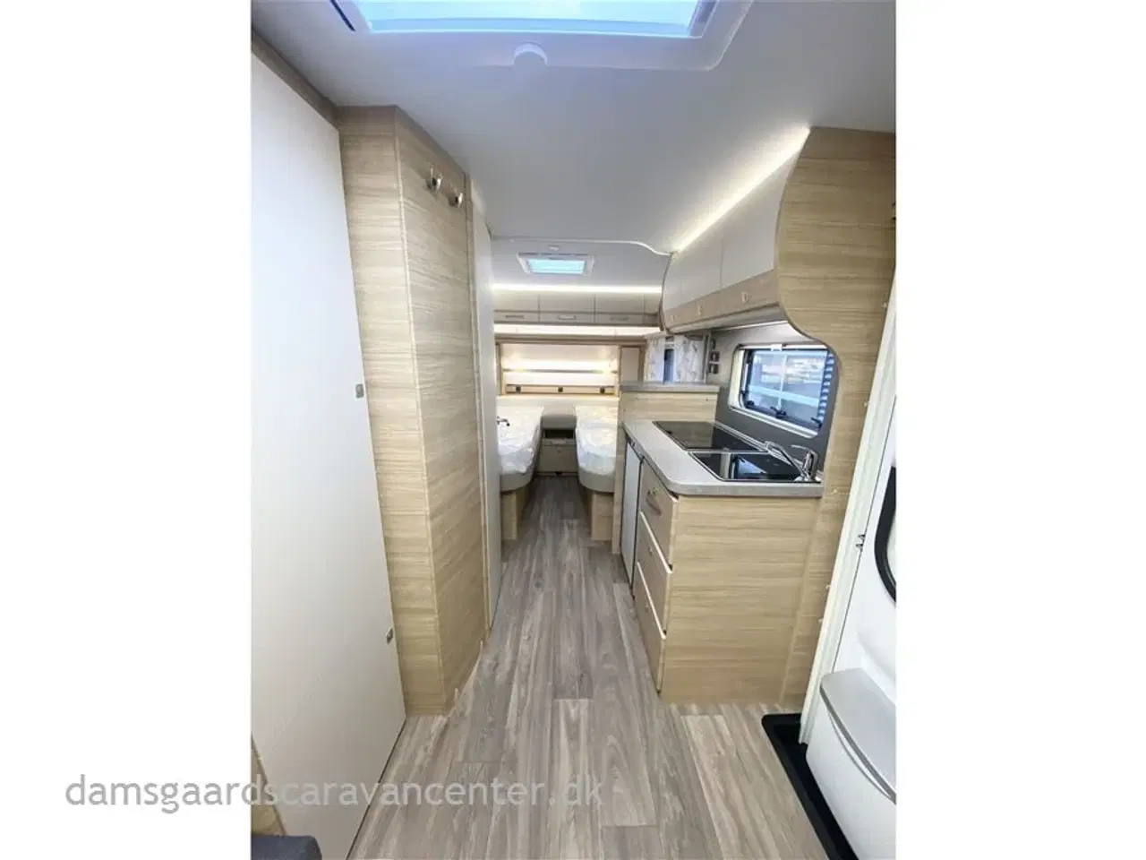 Billede 16 - 2025 - Fendt Bianco Selection 465 TG   Enkeltsenge-Lamel-Gulvtemp.-Truma Combi 4E