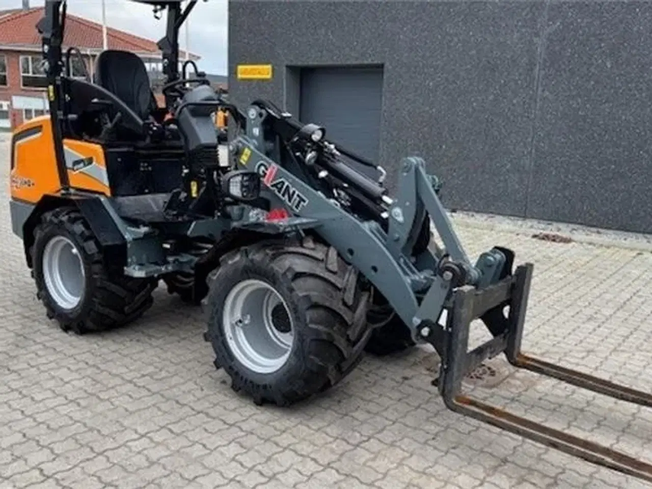 Billede 3 - GiANT G2700 X-TRA HD PLUS