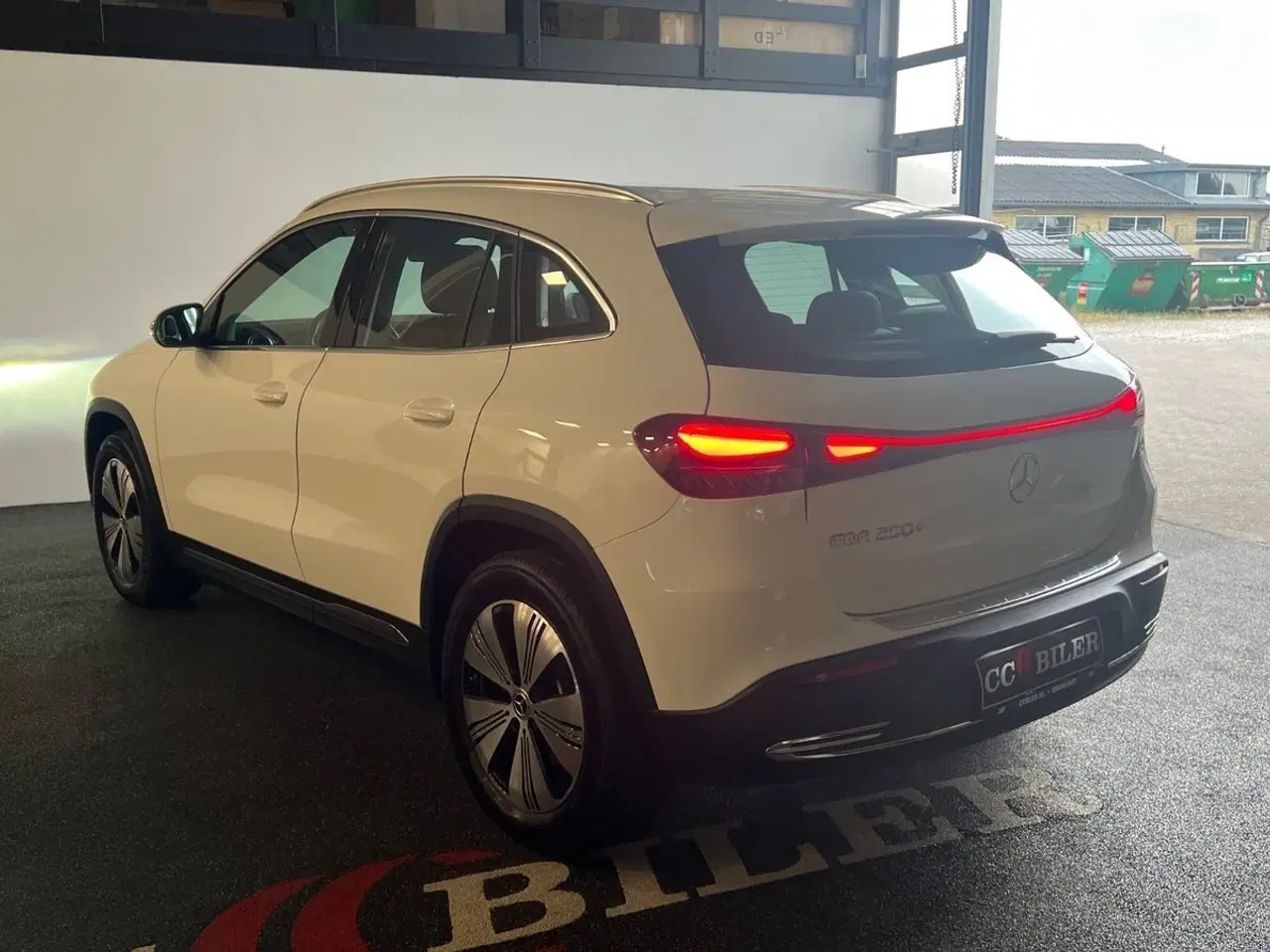 Billede 2 - Mercedes EQA250+ Progressive