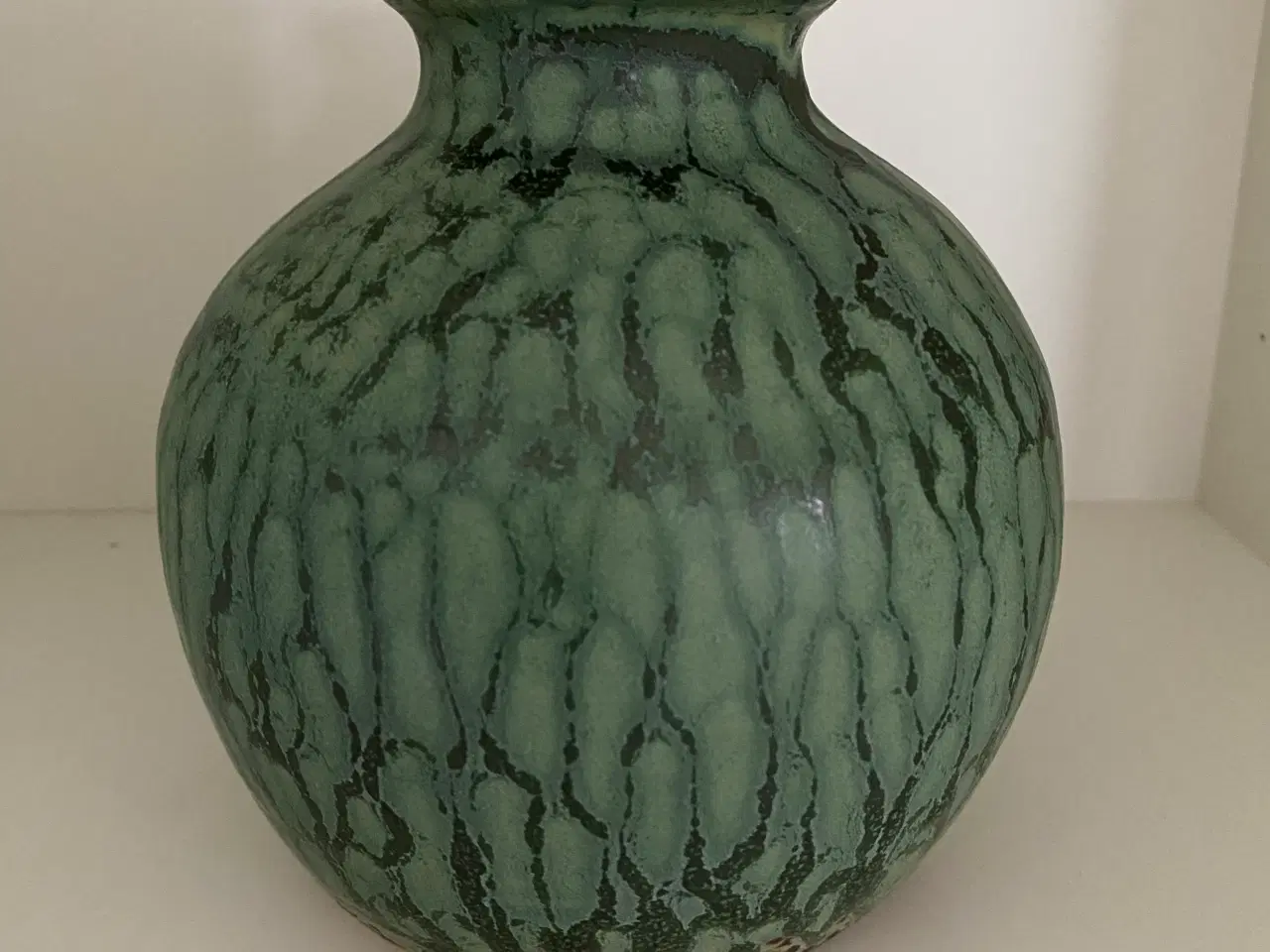 Billede 2 - Smuk grøn vase