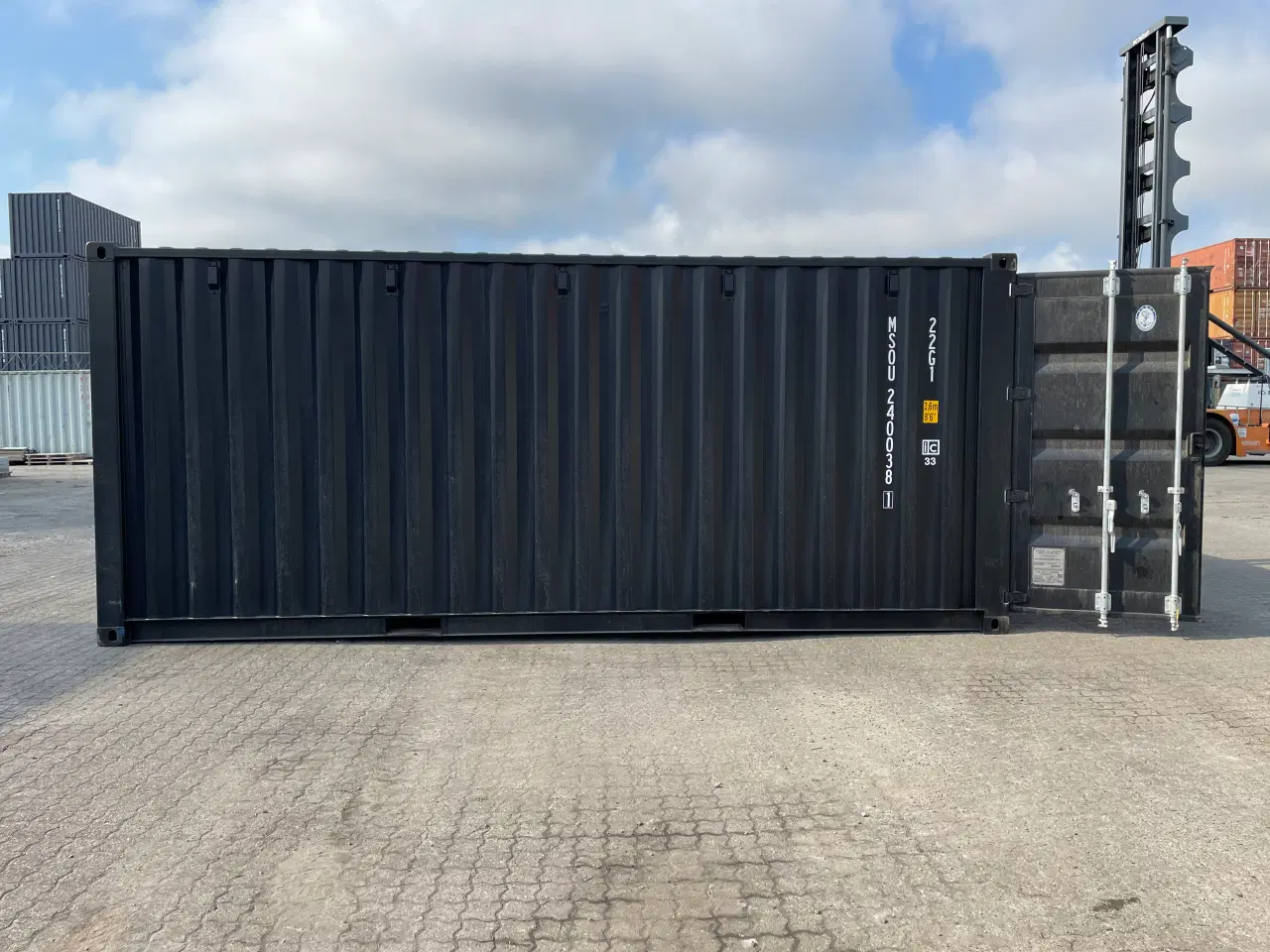 Billede 6 - NY SORT - 20 fods containere med eller uden isoler