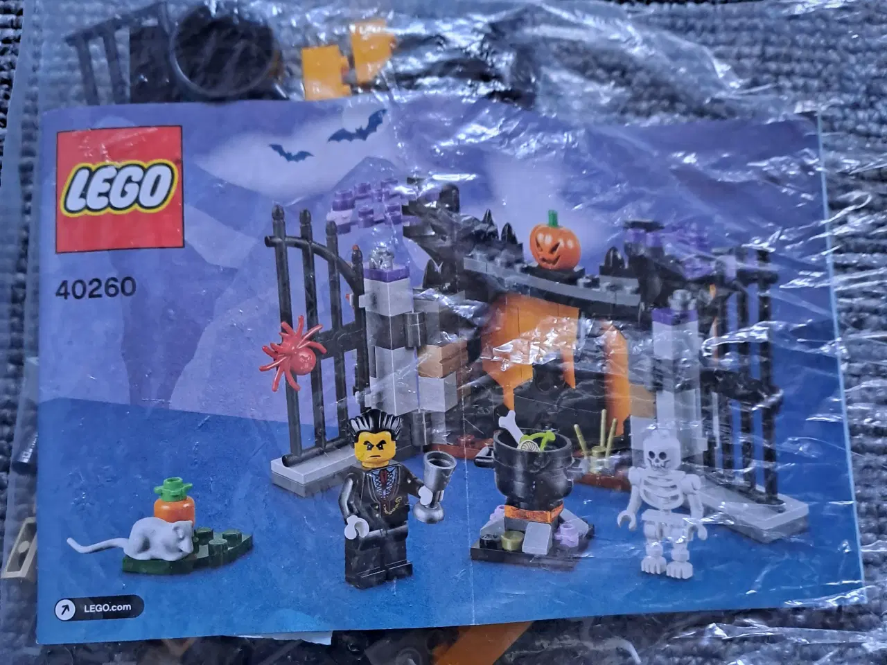 Billede 1 - Lego nummer  40260 