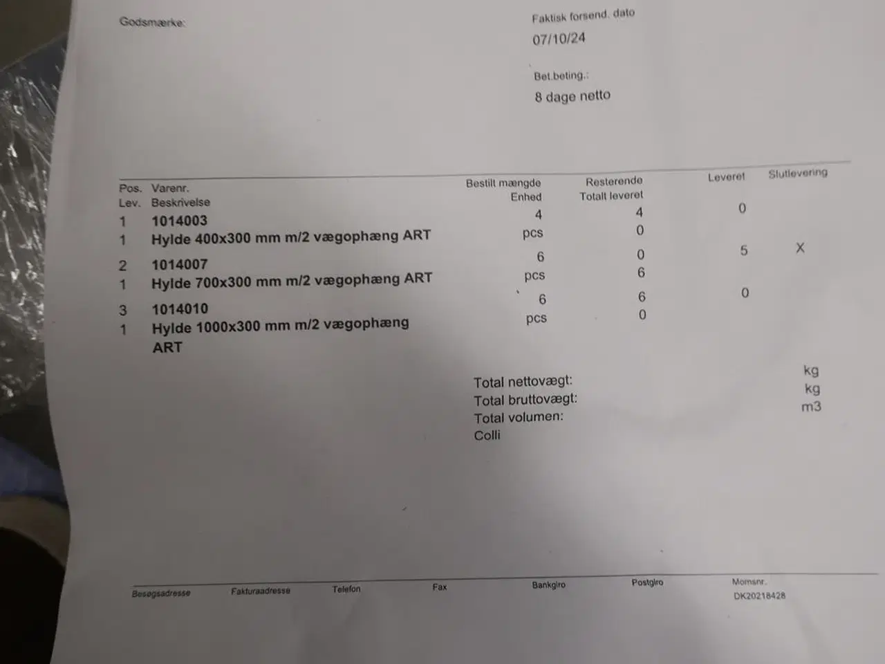 Billede 4 - 6 stk. hylder samt hyldeknægte