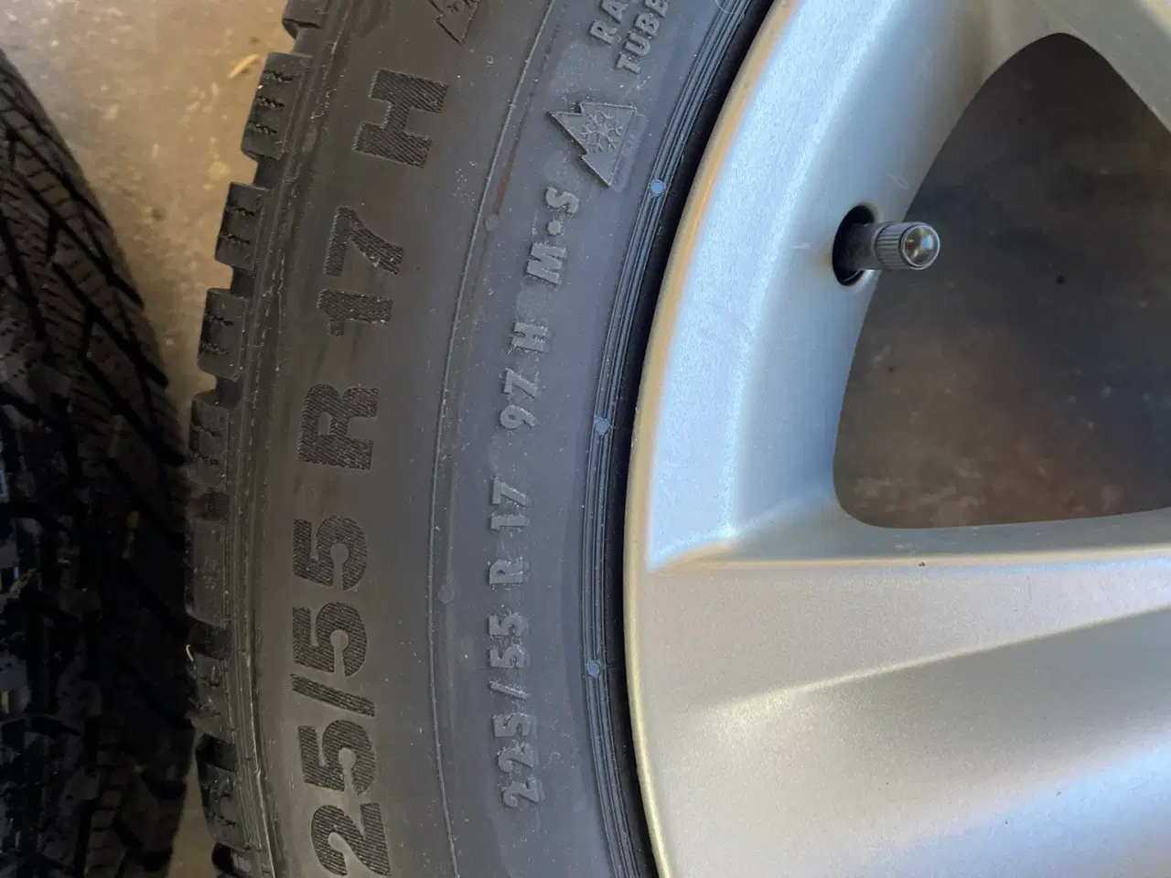 Billede 13 - 17" original BMW Serie 5 alufælge +vinterdæk Conti
