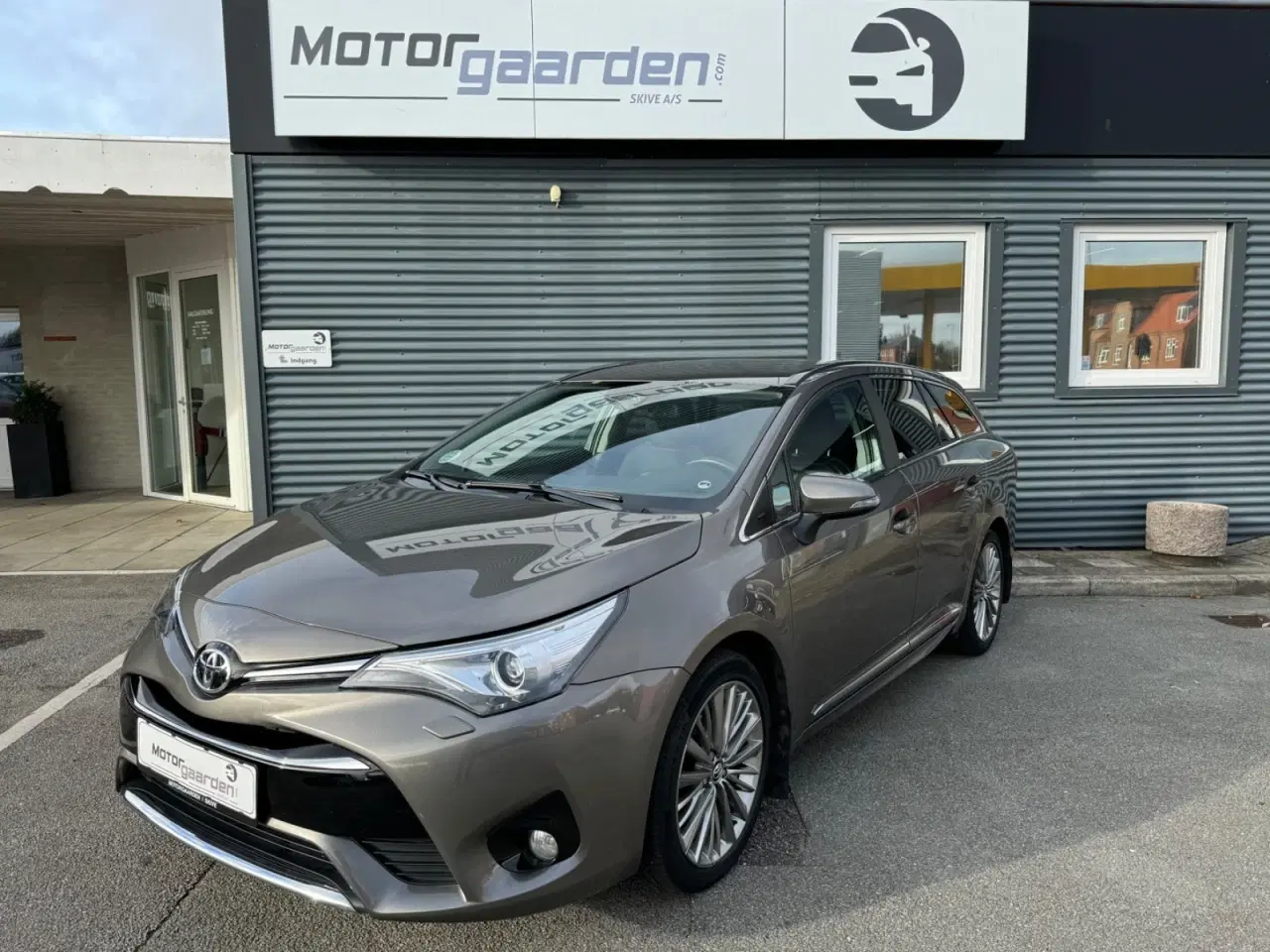 Billede 1 - Toyota Avensis 1,8 VVT-i T2 Premium Touring Sports