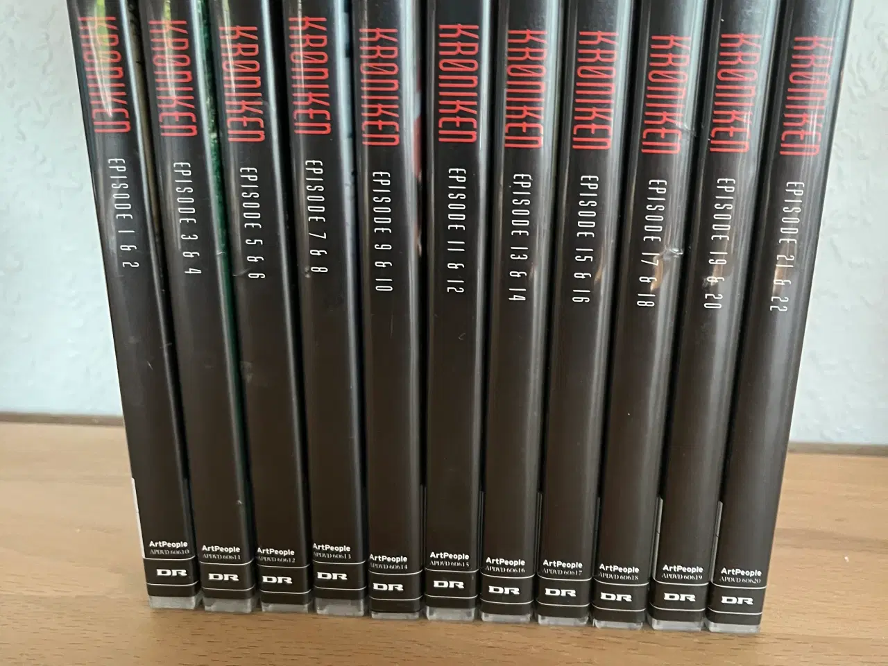 Billede 1 - Dvd Krøniken afsnit 1-22