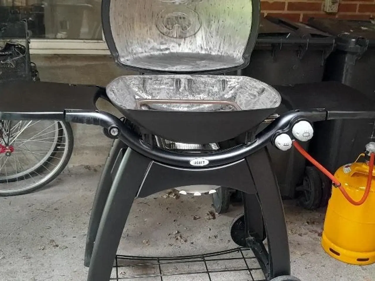 Billede 2 - Weber Q3000 gasgrill.