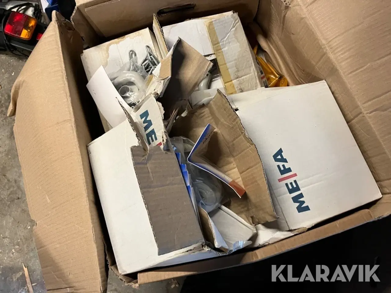 Billede 10 - Håndtag til dører blandet kasse.